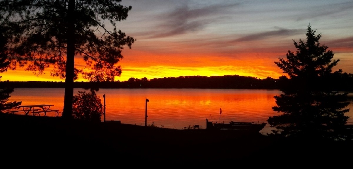 Pine Arbor Resort Cabins Big Arbor Vitae Lake